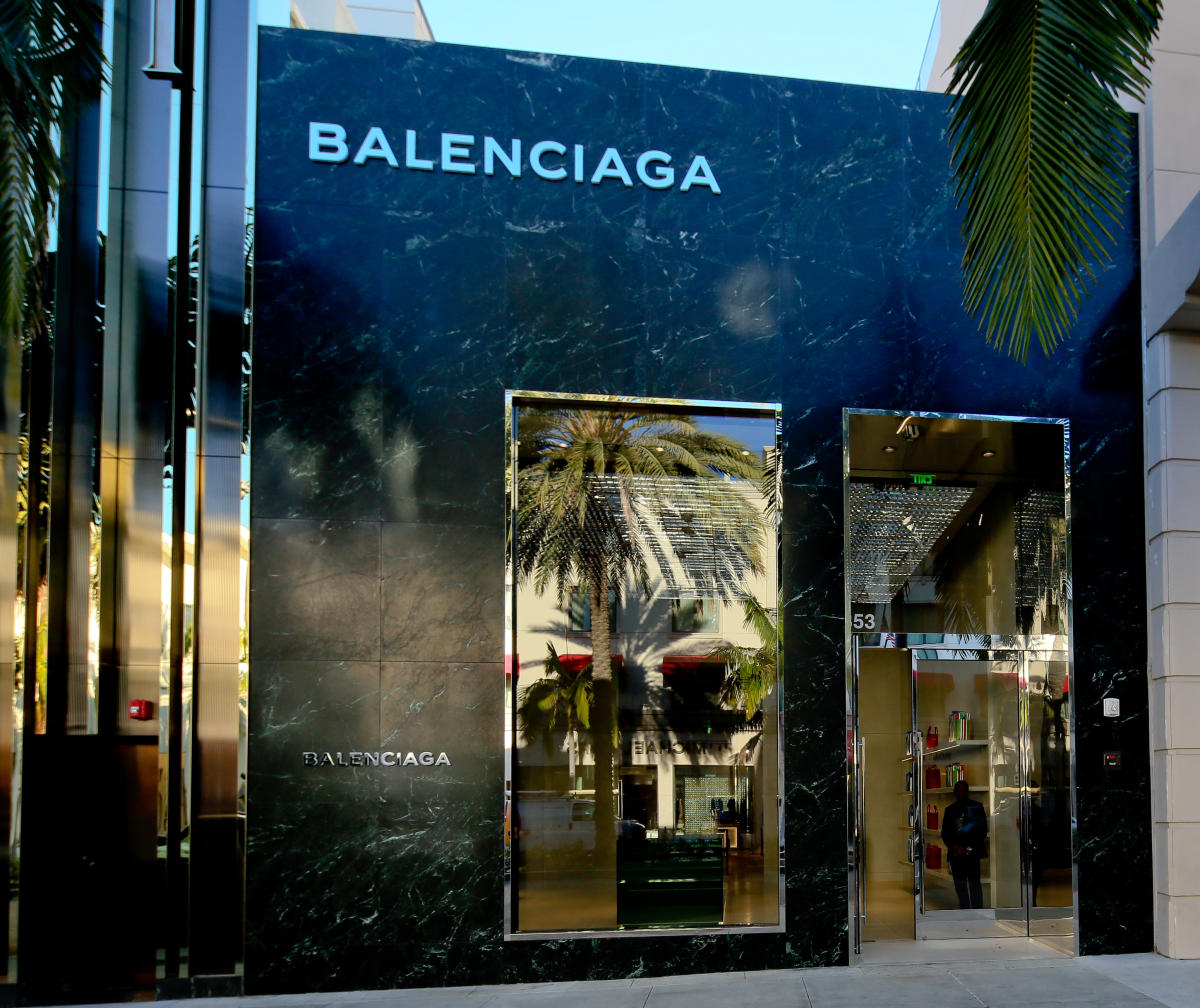 Balenciaga is selling a T-shirt shirt for $1,290 and the internet can't  handle it