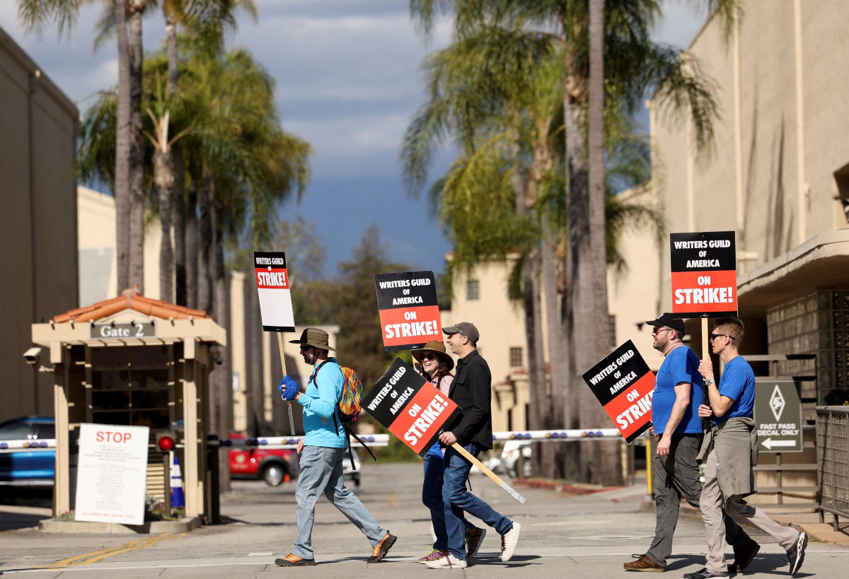 #Hollywood writers’ strike creates ripple effects across California’s economy, other states [Video]