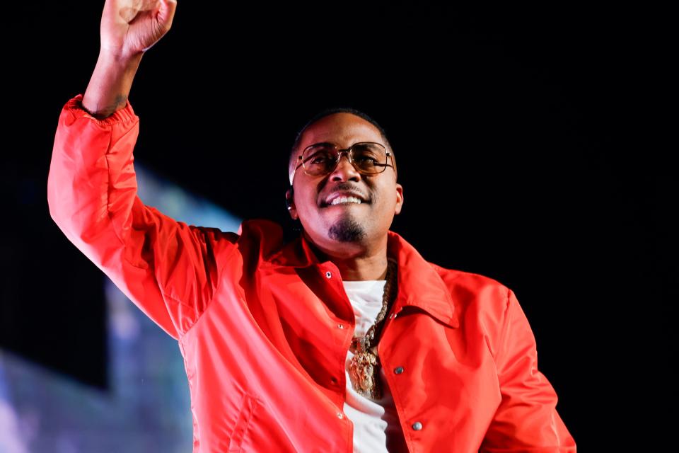 Nas Performing