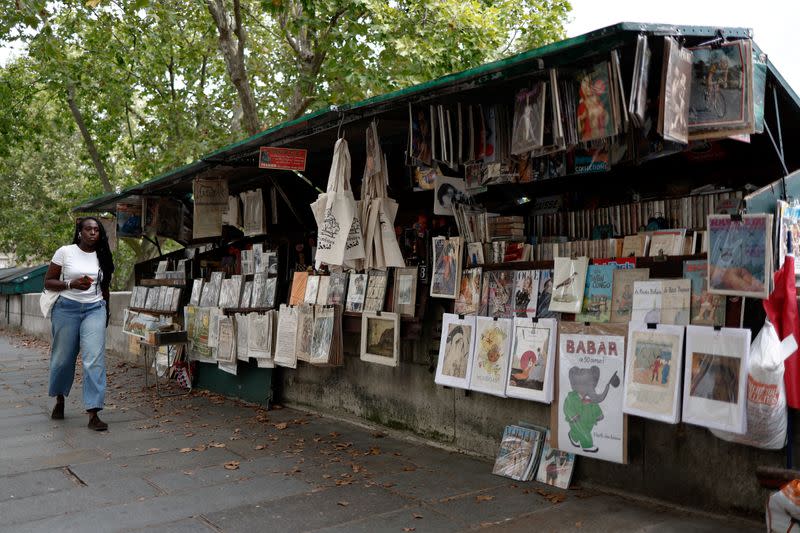 塞納河畔書攤因奧運被迫搬遷 巴黎特色恐少一味