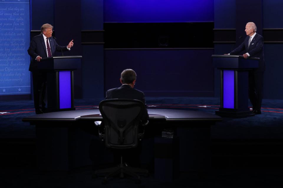 Donald Trump et Joe Biden le 29 septembre 2020 à Cleveland. - SCOTT OLSON / GETTY IMAGES NORTH AMERICA / AFP