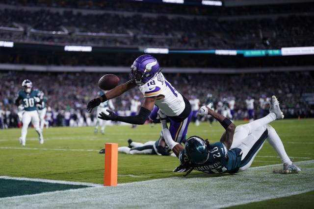 Minnesota Vikings WR Justin Jefferson dazzles with stunning catch