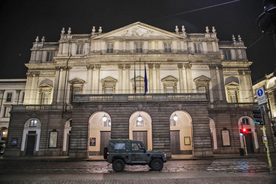 Il teatro La Scala di Milano (AP Photo/Luca Bruno, File)