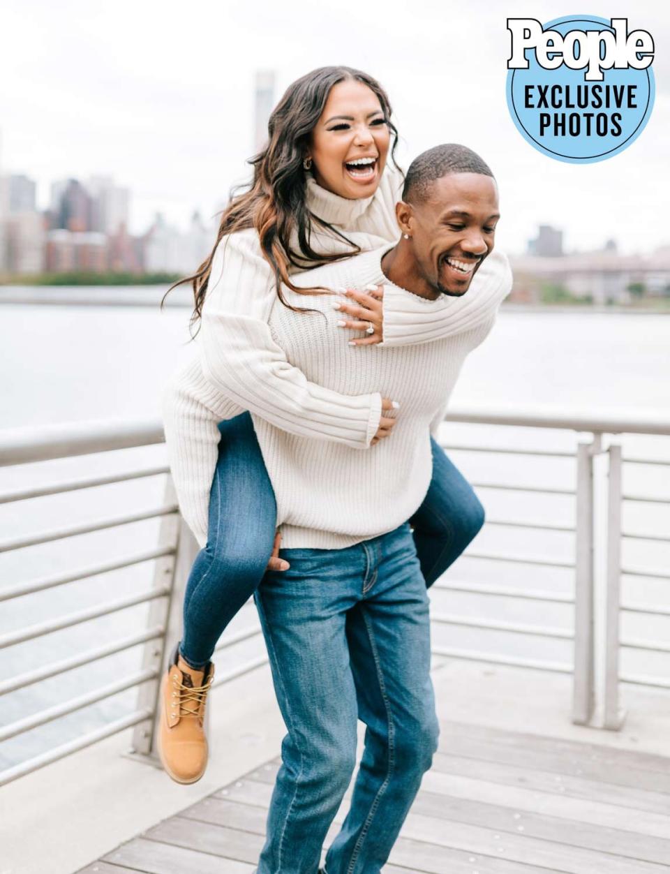 Engagement photos of Maurissa Gunn &amp; Riley Christian