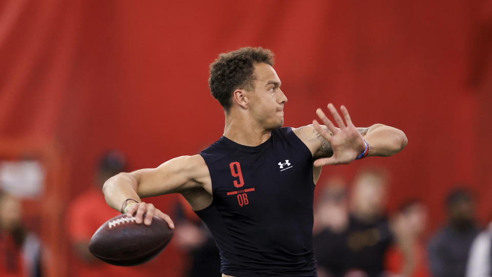 Desmond Ridder throws a pass during Cincinnati's pro day on March 24. (AP Photo/Aaron Doster)