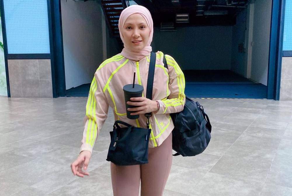 Sherry was wearing a pair of skin-tight leggings which some people viewed as inappropriate for a woman wearing the hijab. — Picture via Instagram/sherryibrahim
