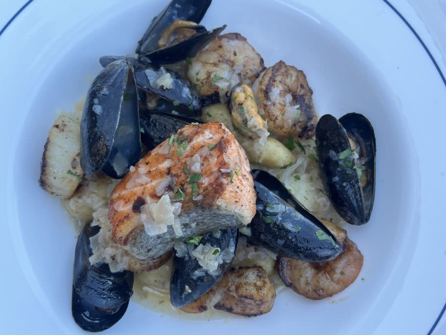 Suzette’s Moules Marinieres