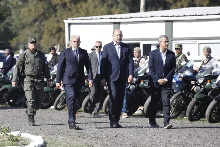 Aníbal Fernández, Ministro de Seguridad, en Rosario junto Omar Perotti