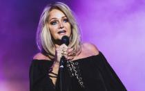 Nachdem sie vor Beginn der Corona-Pandemie auch wieder ausgiebig durch Deutschland getourt war, veröffentlichte Bonnie Tyler im Februar ihr inzwischen 18. Studioalbum "The Best is Yet To Come". (Bild: Aldara Zarraoa/Redferns/Getty Images)