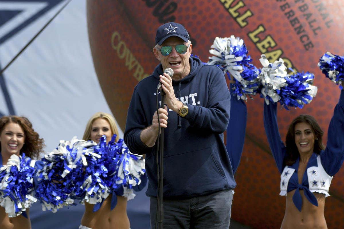 Forbes crowns the Dallas Cowboys as the most proliferous team with