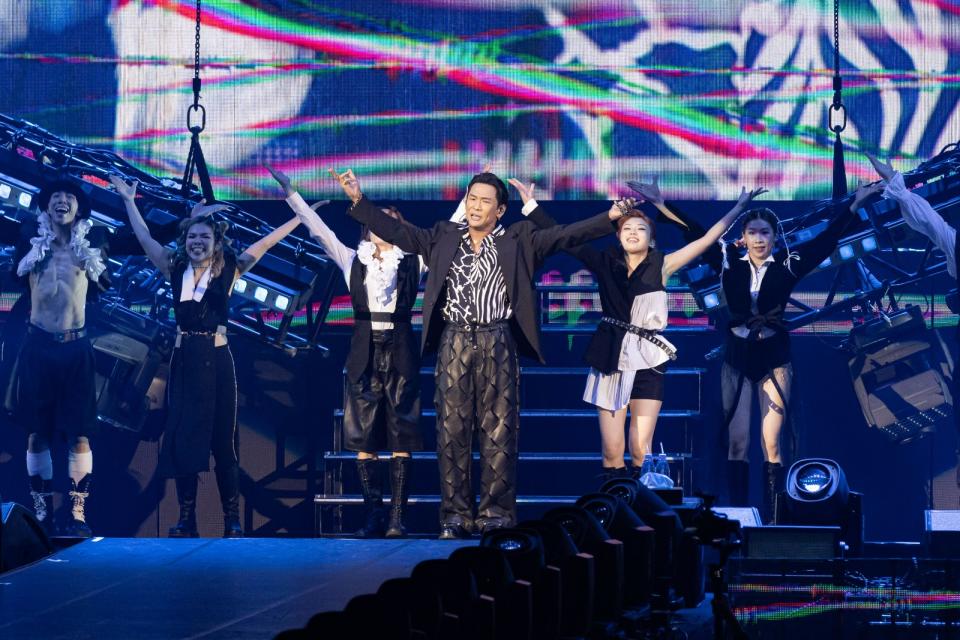 杜德偉（中）今晚在台北小巨蛋舉辦「Get Up」世界巡迴演唱會。