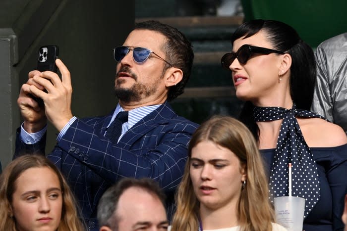 Orlando Bloom y Katy Perry se hacen un selfie en Wimbledon
