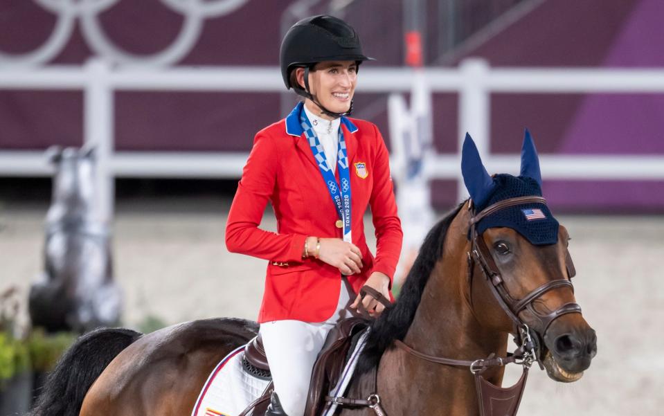 Jessica Springsteen riding in the Team Comp winning a silver - Paul Grover