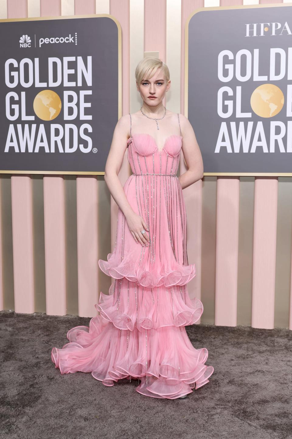 Julia Garner attends the 2023 Golden Globes.