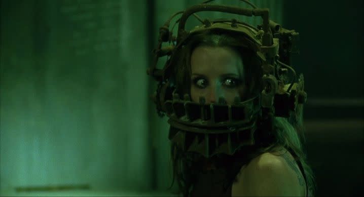 Amanda in the reverse beartrap in Saw