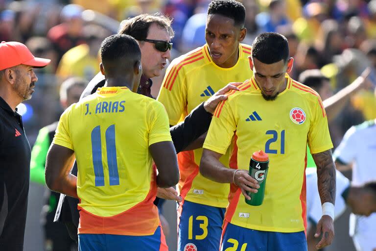 El argentino Néstor Lorenzo dirige a Colombia tras la ida de José Pekerman, del que era asistente