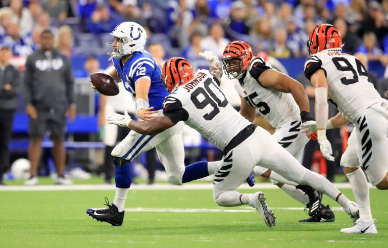 The return of Indianapolis Colts quarterback Andrew Luck was spoilt by the Cincinnati Bengals who finished with a 34-23 win