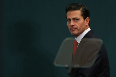 Mexico's President Enrique Pena Nieto is pictured during his delivery of a message about foreign affairs at Los Pinos presidential residence in Mexico City, Mexico, January 23, 2017. REUTERS/Edgard Garrido