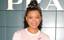 Mit ihrem Debüt in "12 Years A Slave" (2013) dürfte sich Storm Reid unter Gleichaltrigen kaum einen Namen gemacht haben - dafür ist das oscarprämierte Drama zu schwere Kost. Unter den Filmschaffenden Hollywoods fand die heute 16-Jährige allerdings viele Fans. So ergatterte sie sich zuletzt große Rollen, unter anderem in Disneys "Das Zeiträtsel".