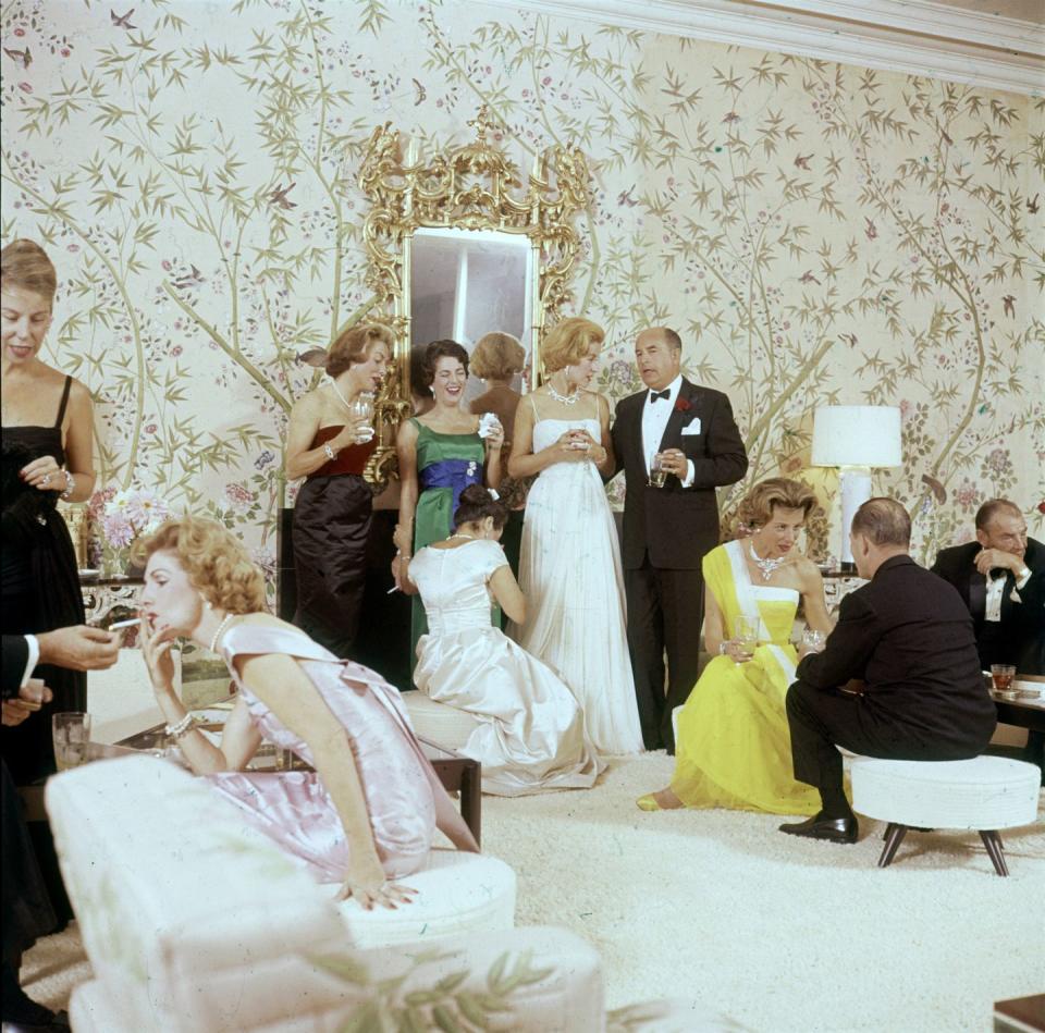 <p>People dusted off their jewels and dressed up for parties back in the day. From formal black-tie dinners to cocktail soirées, partygoers were dressed to the nines. </p>