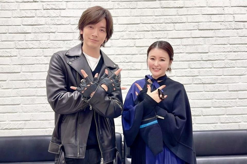 <strong>麻衣（右）近日透露初戀是日本男星DAIGO（左）。（圖／翻攝自麻衣 IG）</strong>