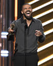 <p>Drake accepts the award for top Billboard 200 album for “Views” at the Billboard Music Awards at the T-Mobile Arena on Sunday, May 21, 2017, in Las Vegas. (Photo by Chris Pizzello/Invision/AP) </p>