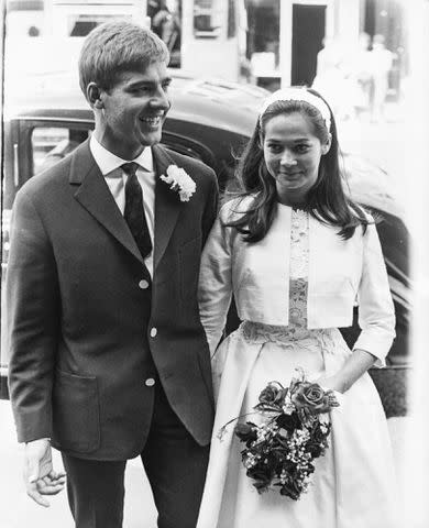 <p>Hulton-Deutsch Collection/CORBIS/Corbis via Getty</p> Nancy Kwan and Peter Pock