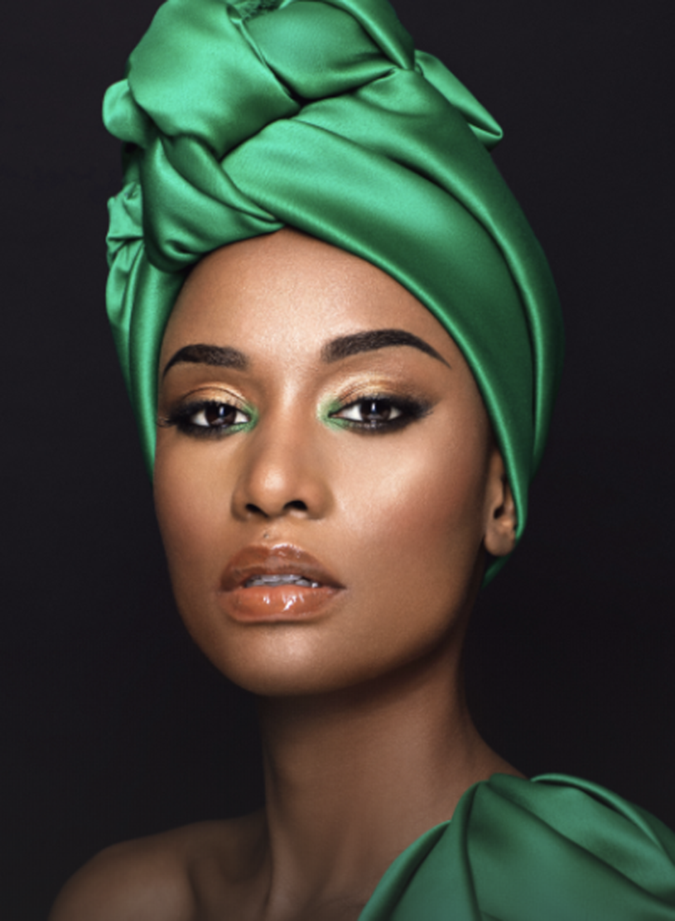 <p><b>Miss Afrique Du Sud 2019</b> : Zozibini Tunzi</p><p><b>Age :</b> 26 ans</p><p><b>Taille :</b> 1m73</p>...