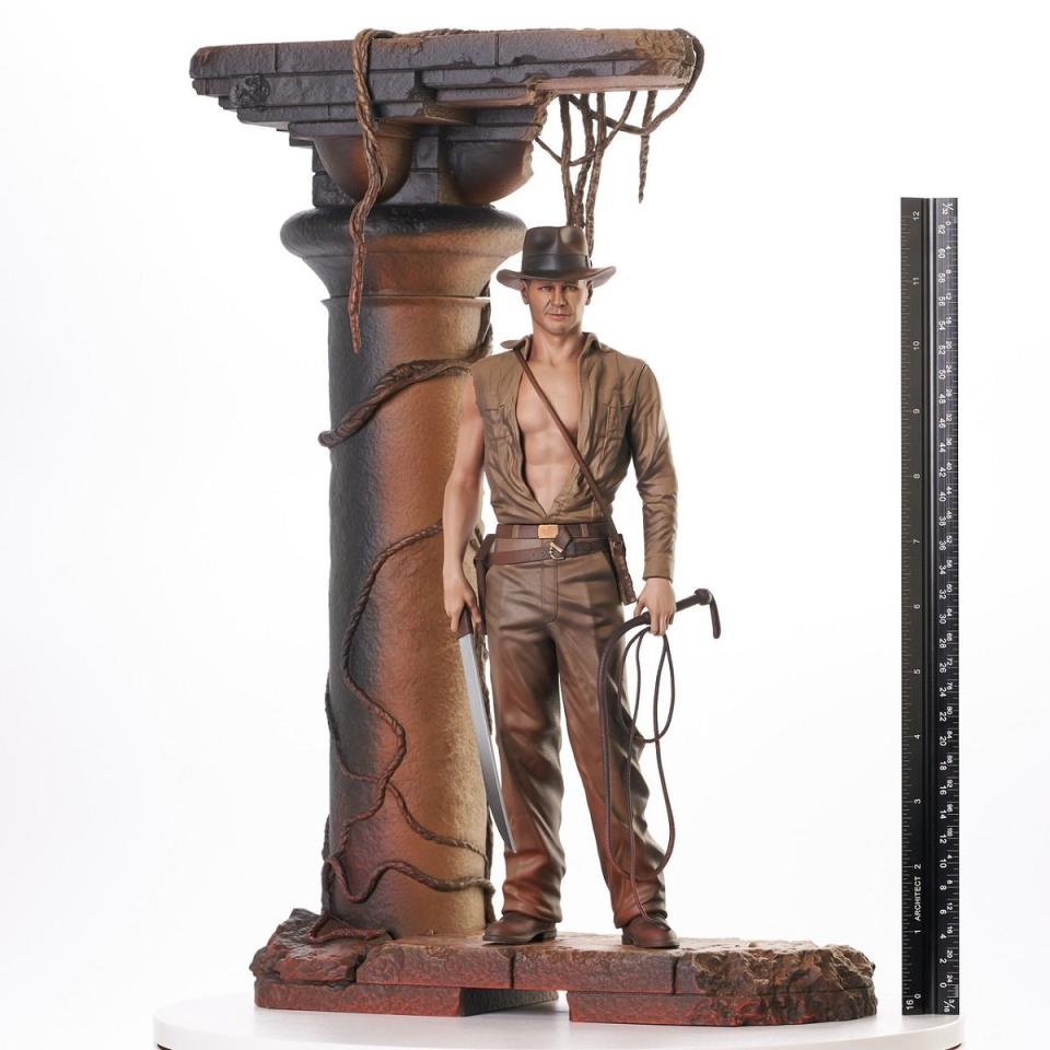Indiana Jones and the Temple of Doom Gentle Giant statue measured. 