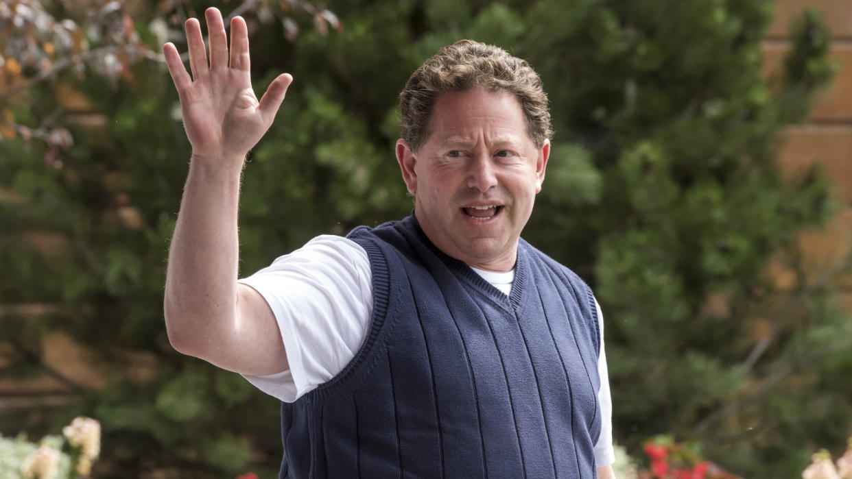  Bobby Kotick. 