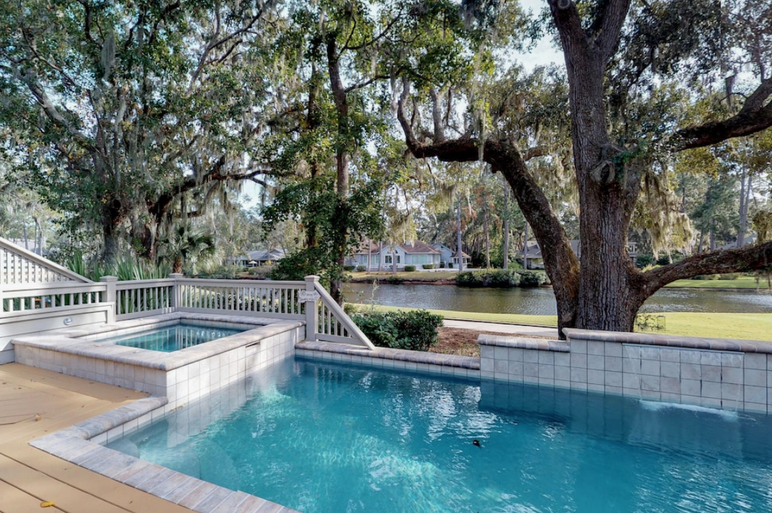 Carolina Getaway: The Pool