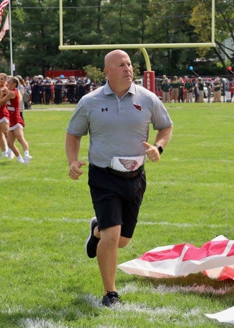 Pompton Lakes alumnus and longtime assistant football coach Justin Jones was approved as the Cardinals new head coach on Tuesday January 2, 2024.