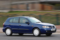 <p>One of the engines available in the second-generation Nissan Almera was a <strong>2.2-litre turbo diesel</strong>. It was a decent performer, but that didn't make up for the fact that it was also incredibly <strong>noisy</strong>, both for occupants and nearby pedestrians.</p><p>Things weren't quite so bad at <strong>motorway</strong> speeds, when wind and road noise partly obscured the din. Otherwise, it was just unacceptable, even for a car launched as early as 2000.</p>