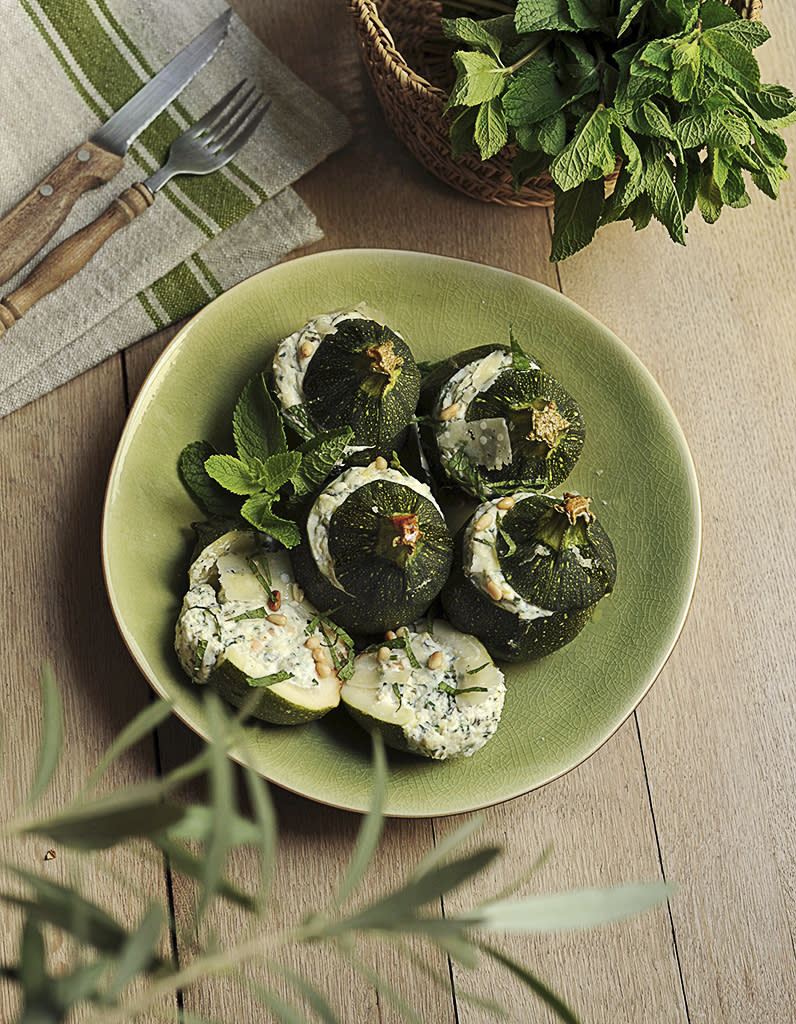 Fruits et légumes de saison avril : courgette ronde