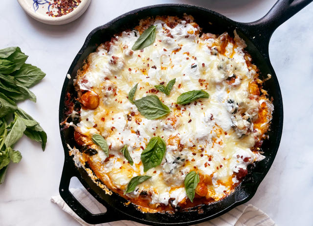 Cast Iron Skillet Lasagna, Dash of Savory