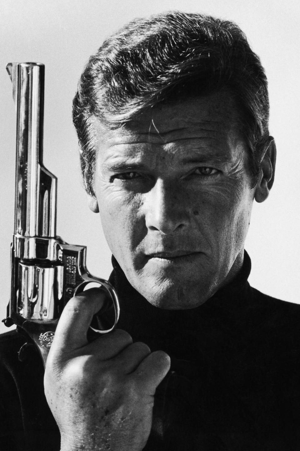 1973: Roger Moore