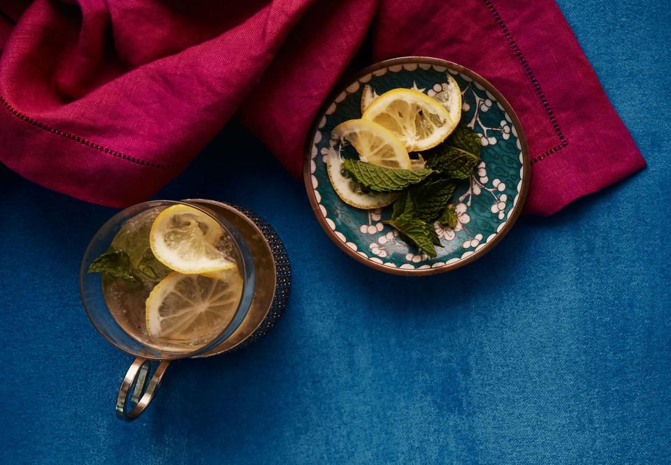Gin and Mint Tea Cocktail