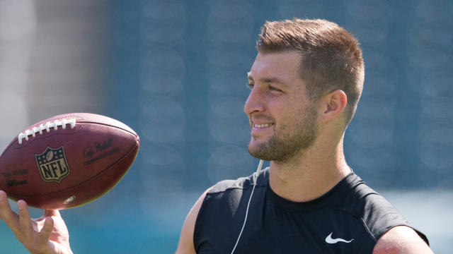 Tebow apparel top seller on NFL Shop after signing with Jaguars