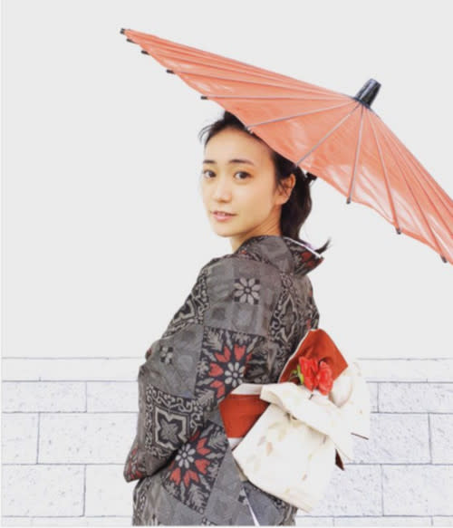 Yuko Oshima worked with her fiancé on the set of the 2012 film, 'Ujishima the Loan Shark'