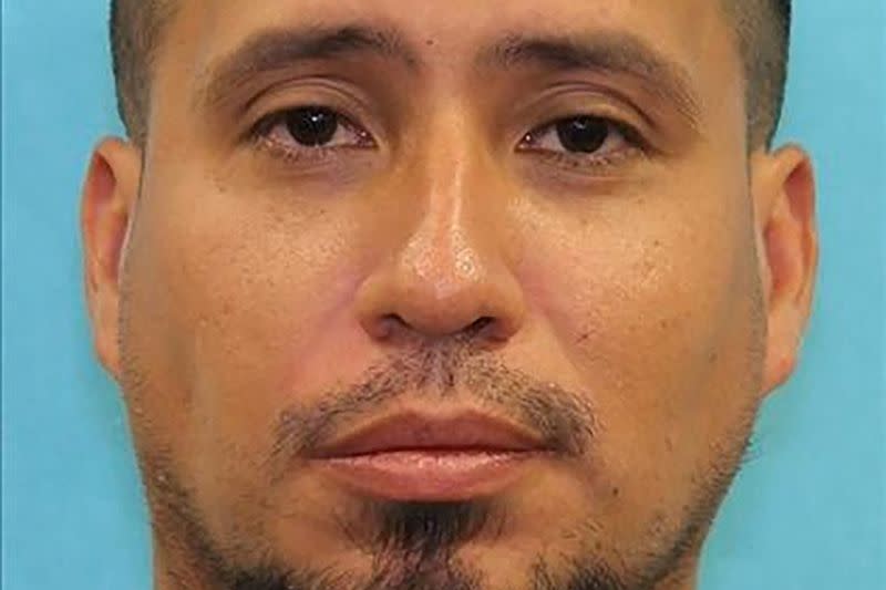 Texas manhunt subject Francisco Oropeza appears in photo released by FBI