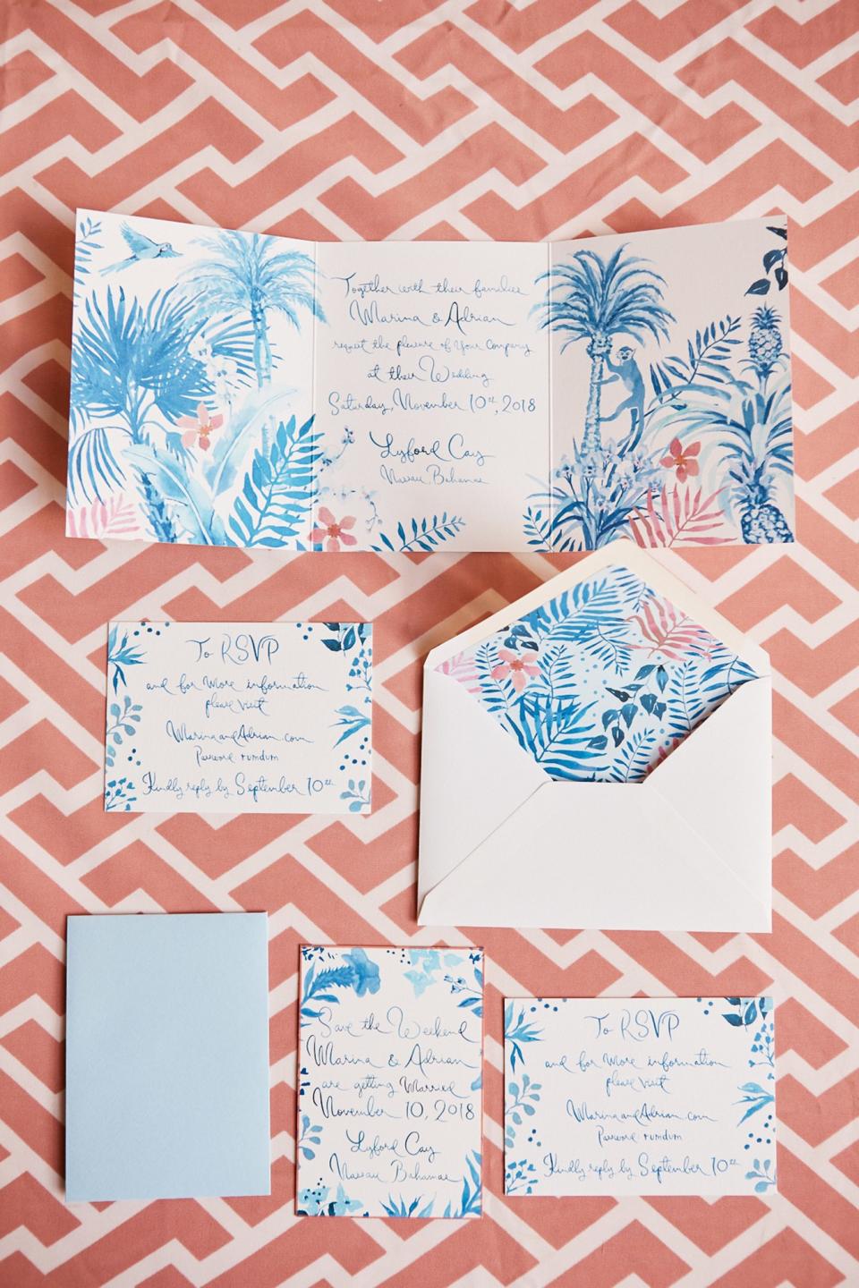 We asked Happy Menocal to capture the old-school feel of Lyford Cay and the vibrance of the Bahamas while keeping things playful and whimsical. We love the final result, and it really set the tone for the weekend.