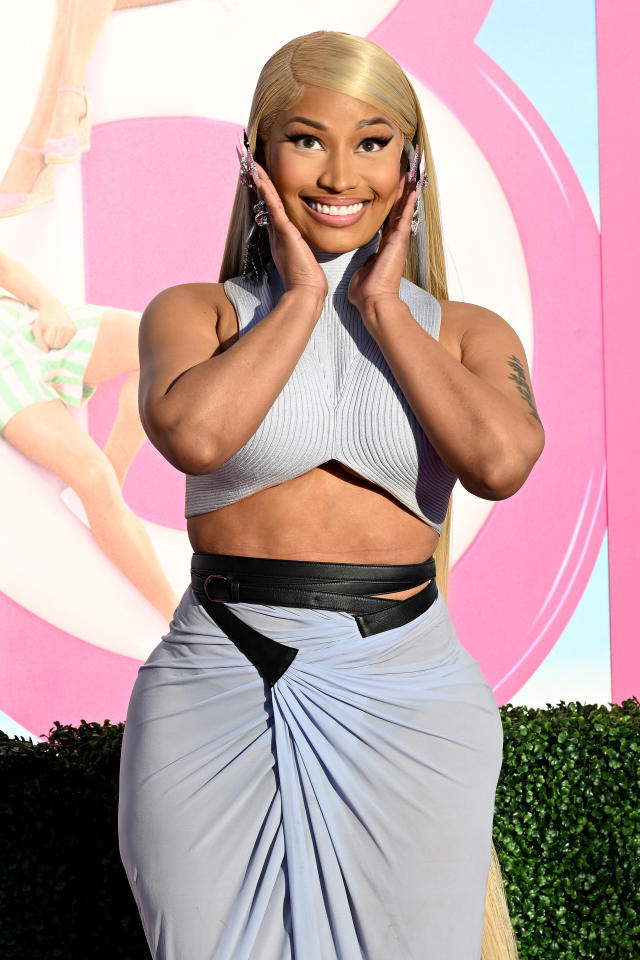 Nicki Minaj: Pink Crop Top & Skirt