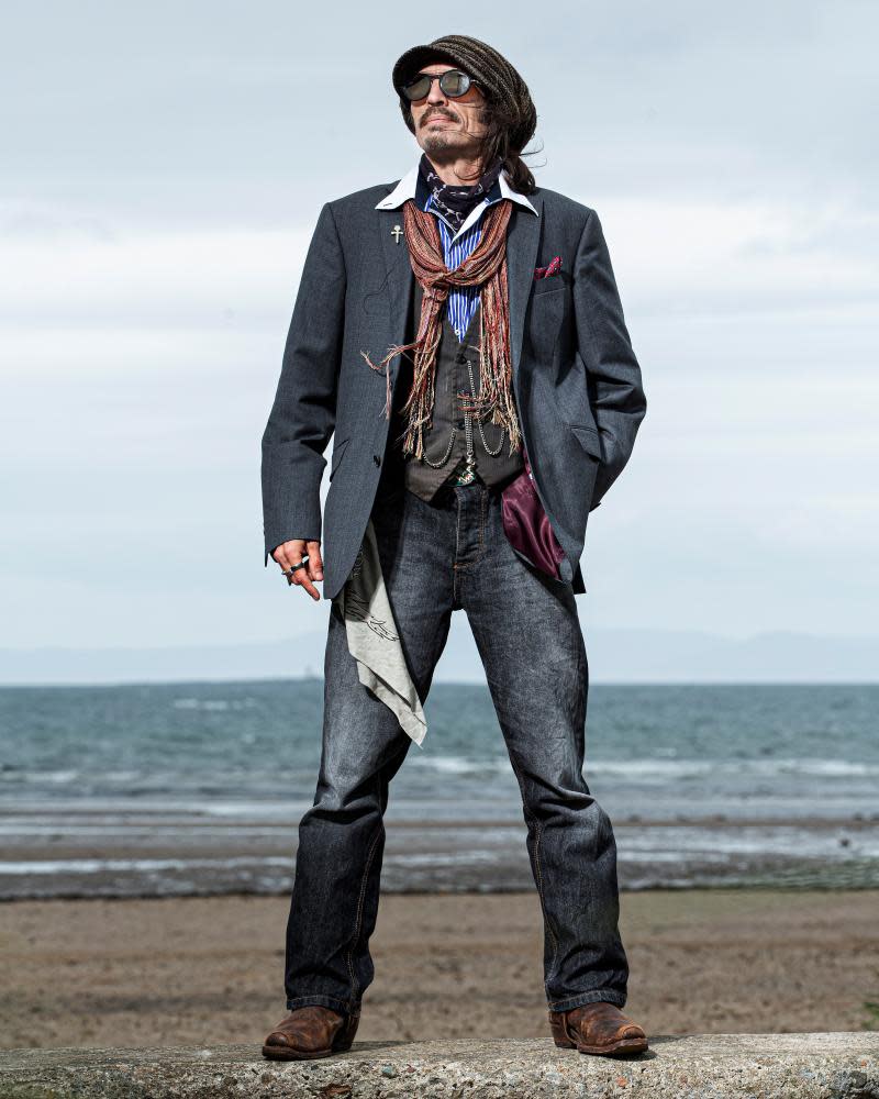 ‘I’ve had people come up to me and say “wife beater” and stuff like that’: Andy Macdonald, Scotland’s premier Captain Jack Sparrow impersonator.