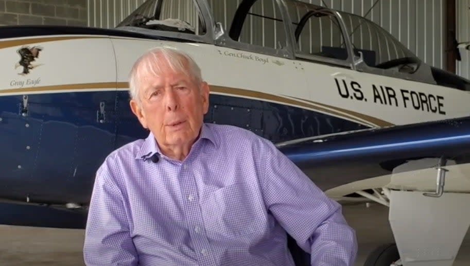 Former combat pilot is backing Joe Biden ( National Security Leaders For Biden)