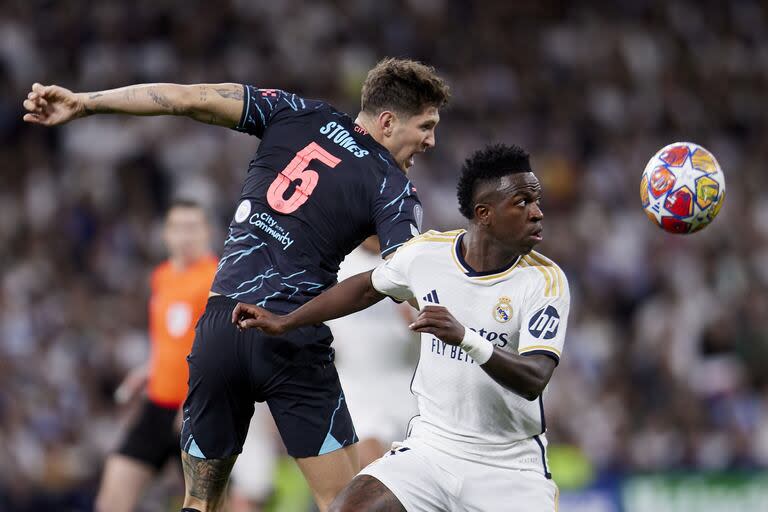 El partido de ida de los cuartos de final fue para alquilar balcones: Real Madrid y Manchester City igualaron 3 a 3