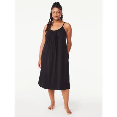 A midi nightgown with a pintuck neckline