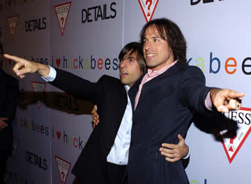 Jason Schwartzman and director David O. Russell at the Hollywood premiere of Fox Searchlight's I Heart Huckabees