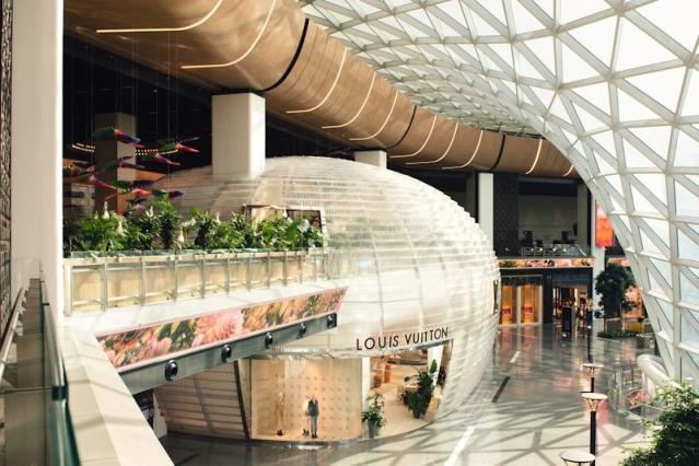 Louis Vuitton Expands Travel Retail Presence