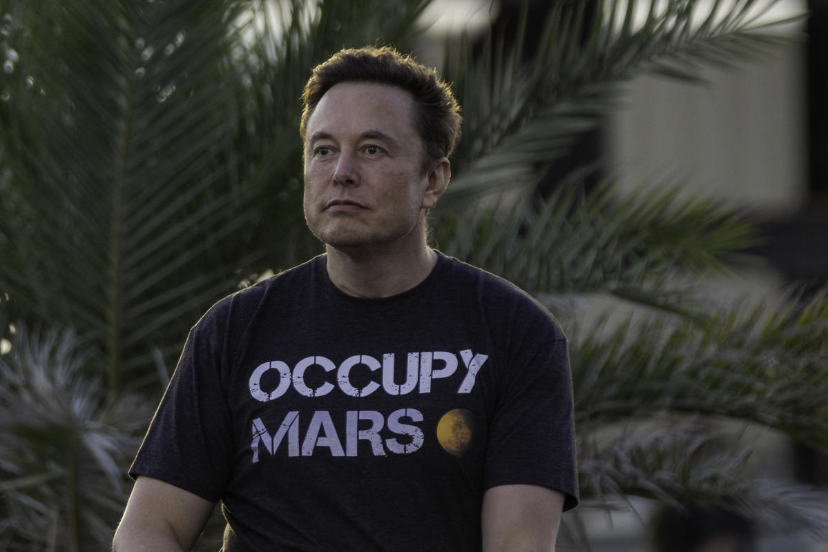 Elon Musk ‘is a visionary,’ environmentalist Fred Krupp says