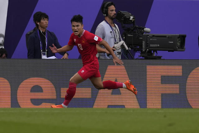 Japan and Iran show why they are among the favorites to lift the Asian Cup  after big wins